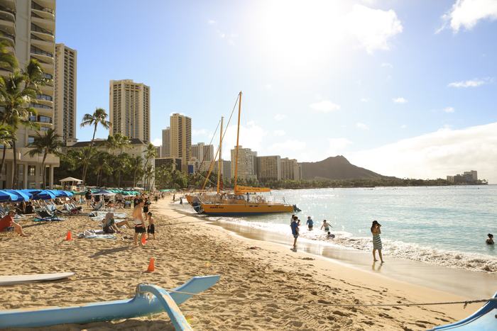 Honolulu_waikiki_plage-1